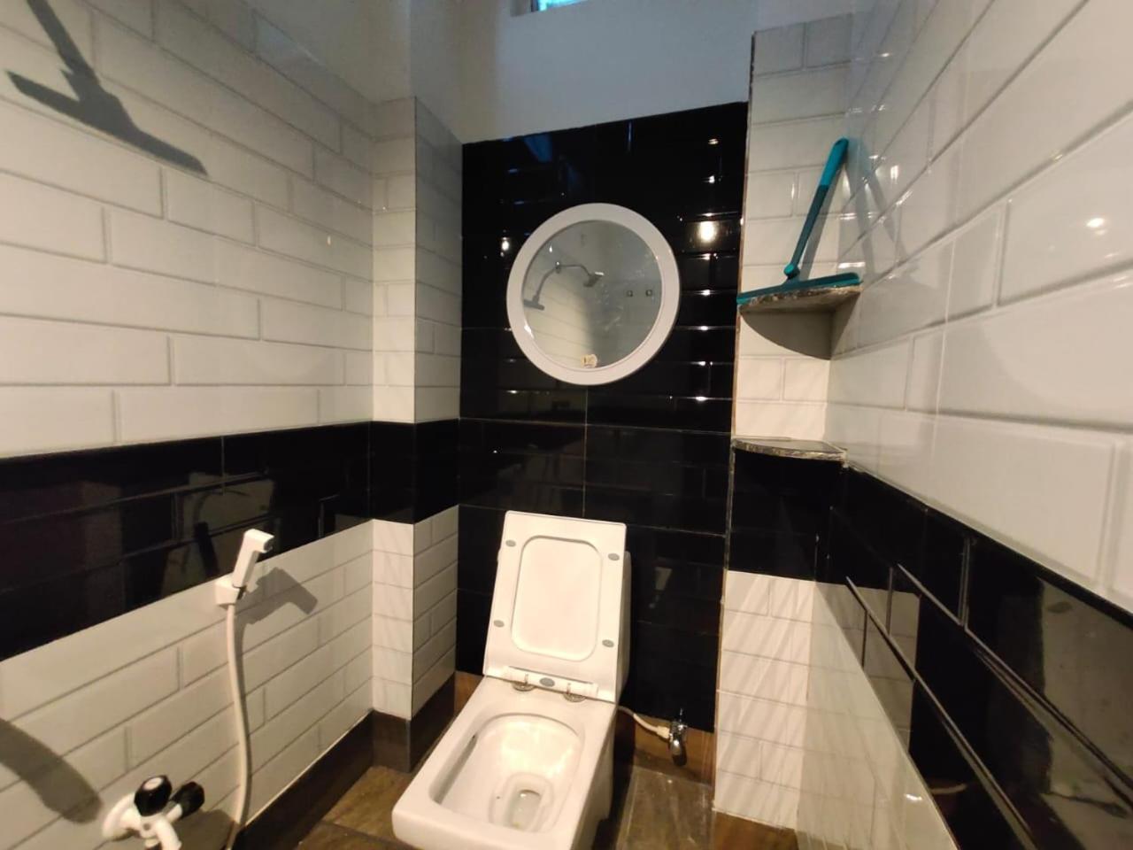 Homestay Nirman 5 Minutes Walk To *